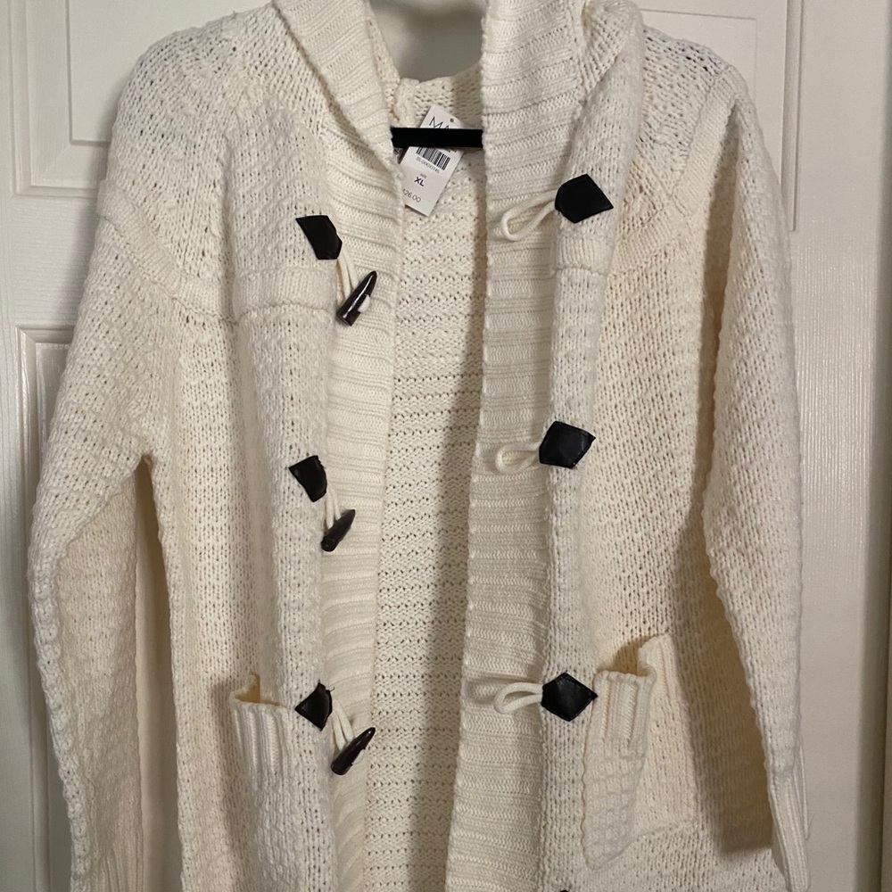 🔸Cardigan